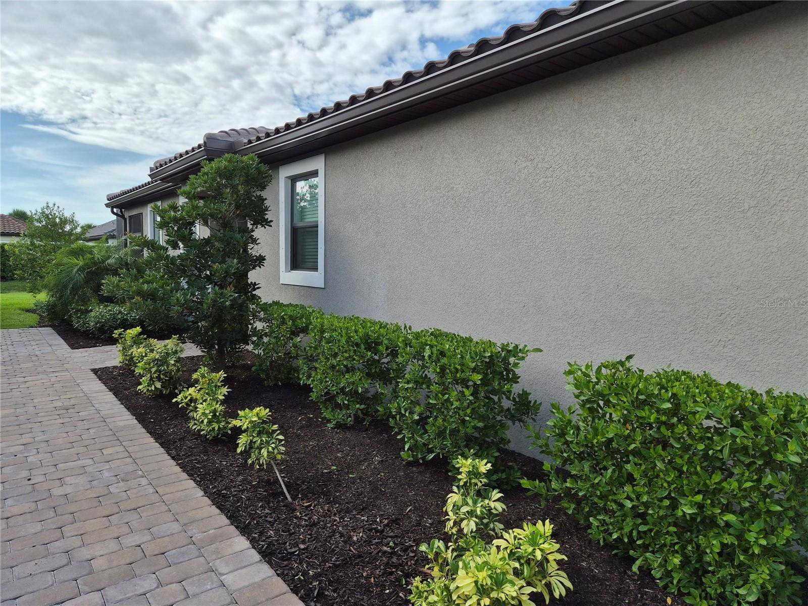10057 MORNING MIST LN, Sarasota, FL 34241