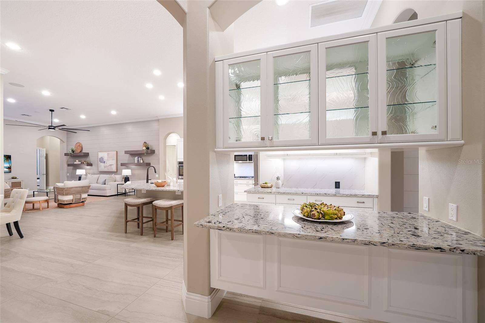 8122 LONE TREE GLN, Lakewood Ranch, FL 34202