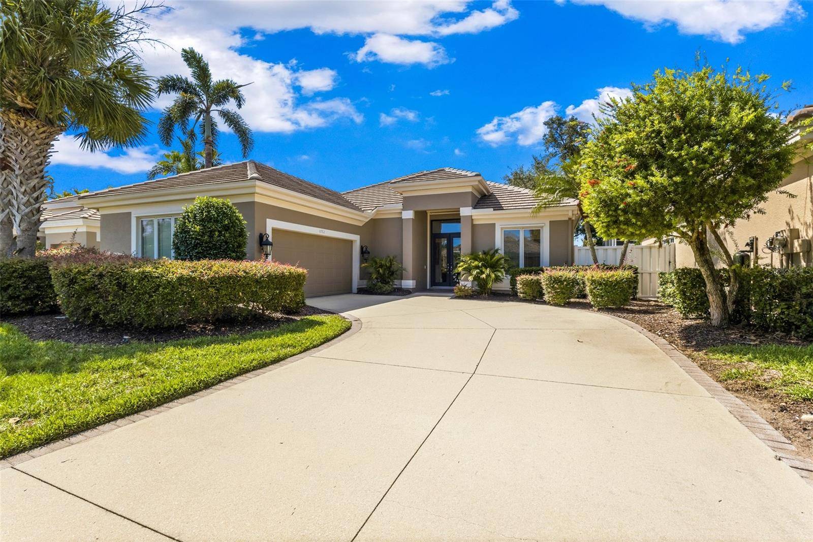 8762 52ND AVE E, Bradenton, FL 34211