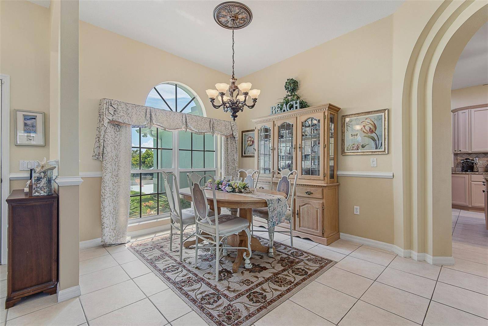9 FAIRCASTLE LN, Palm Coast, FL 32137