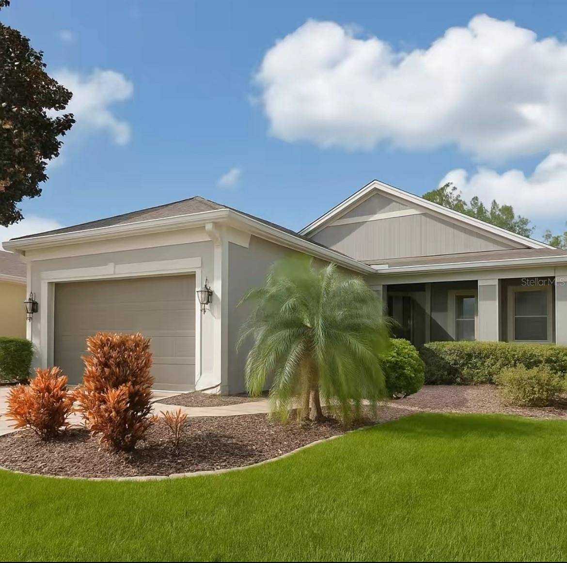 119 CRESCENT MOON DR, Groveland, FL 34736