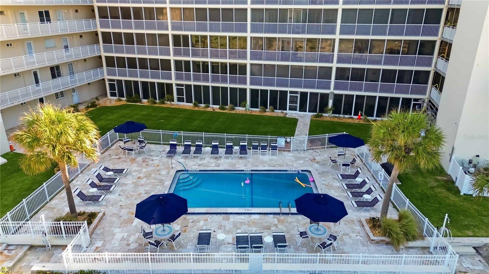 1150 TARPON CENTER DR #208, Venice, FL 34285