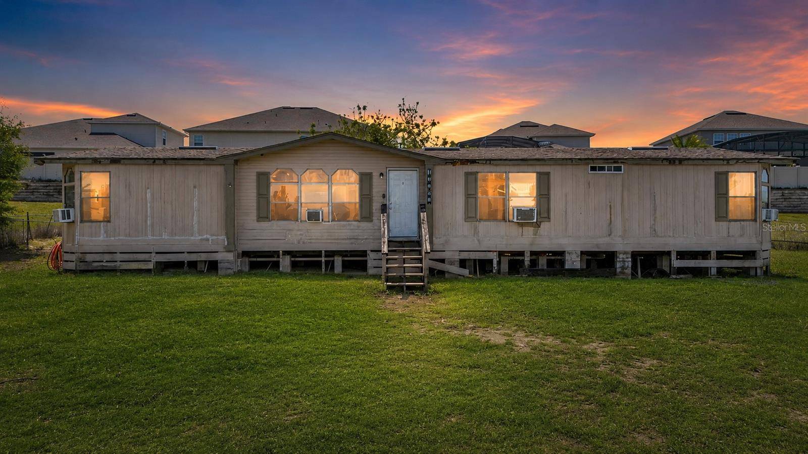 12606 S GRASSY LAKE RD, Minneola, FL 34715
