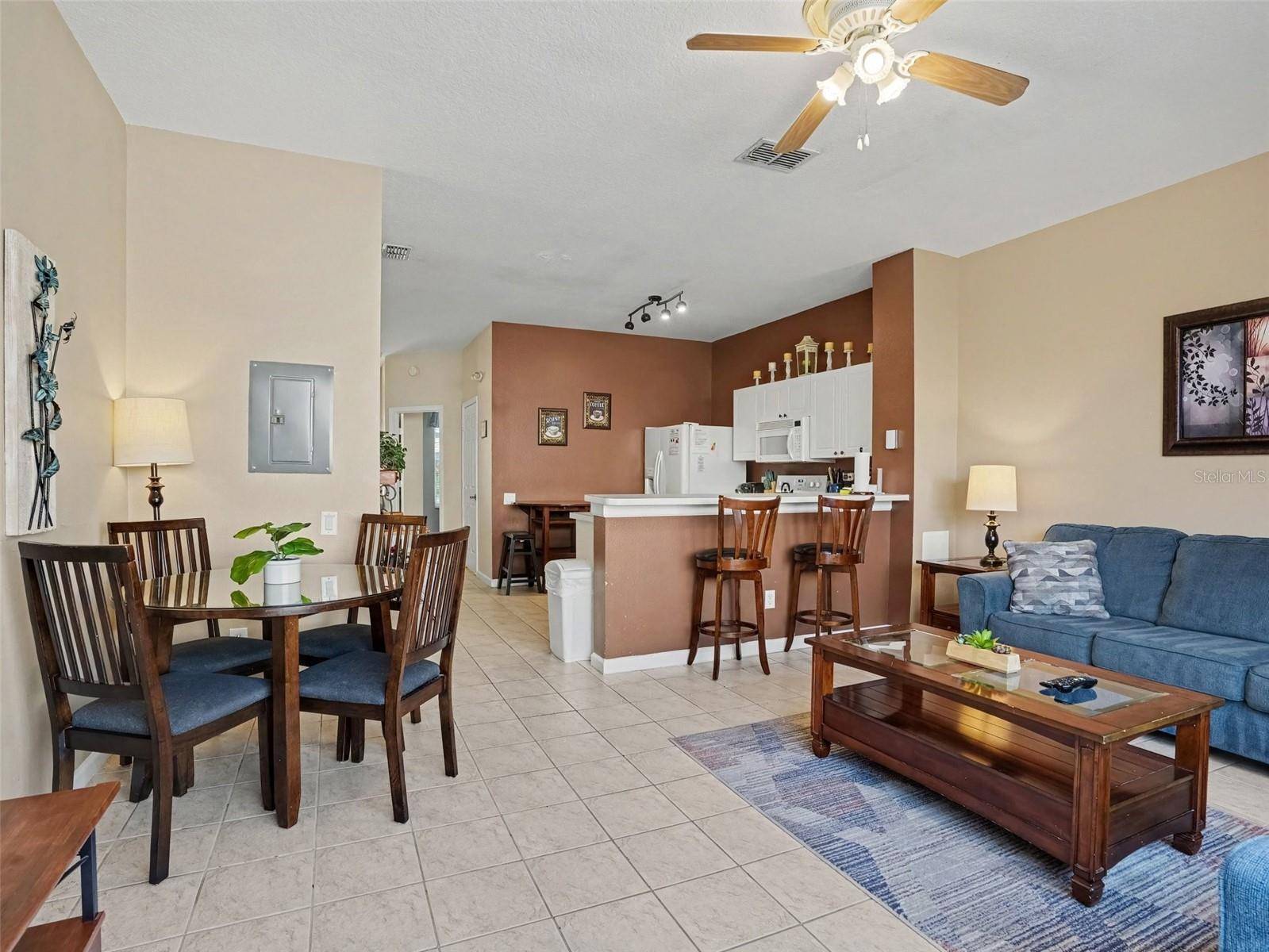 2326 SILVER PALM DR, Kissimmee, FL 34747