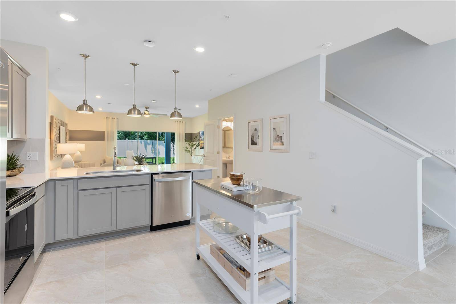 5005 SUNRISE ESTATE DR, West Melbourne, FL 32904