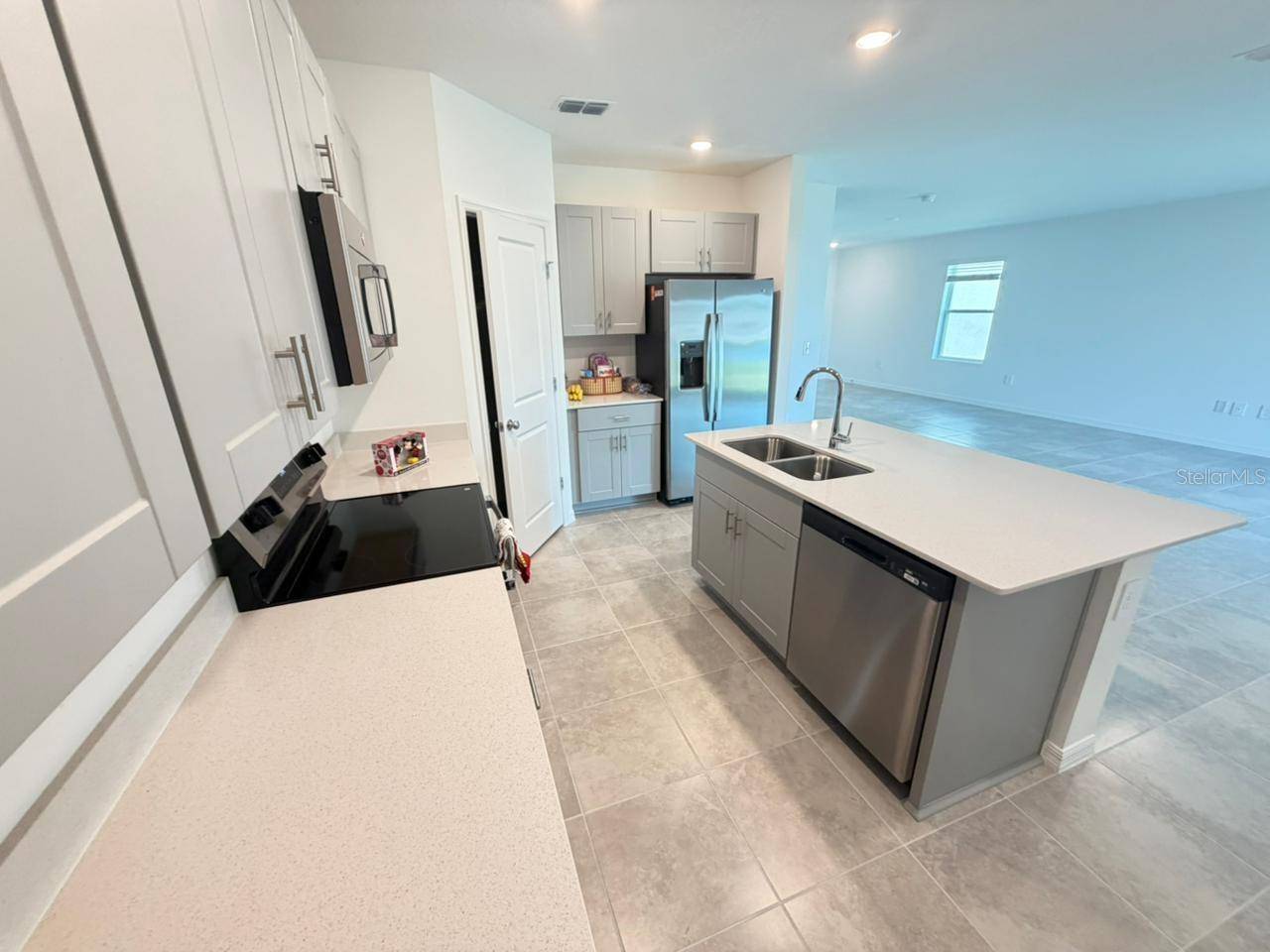 5423 CROWN POINT RD, Kissimmee, FL 34758