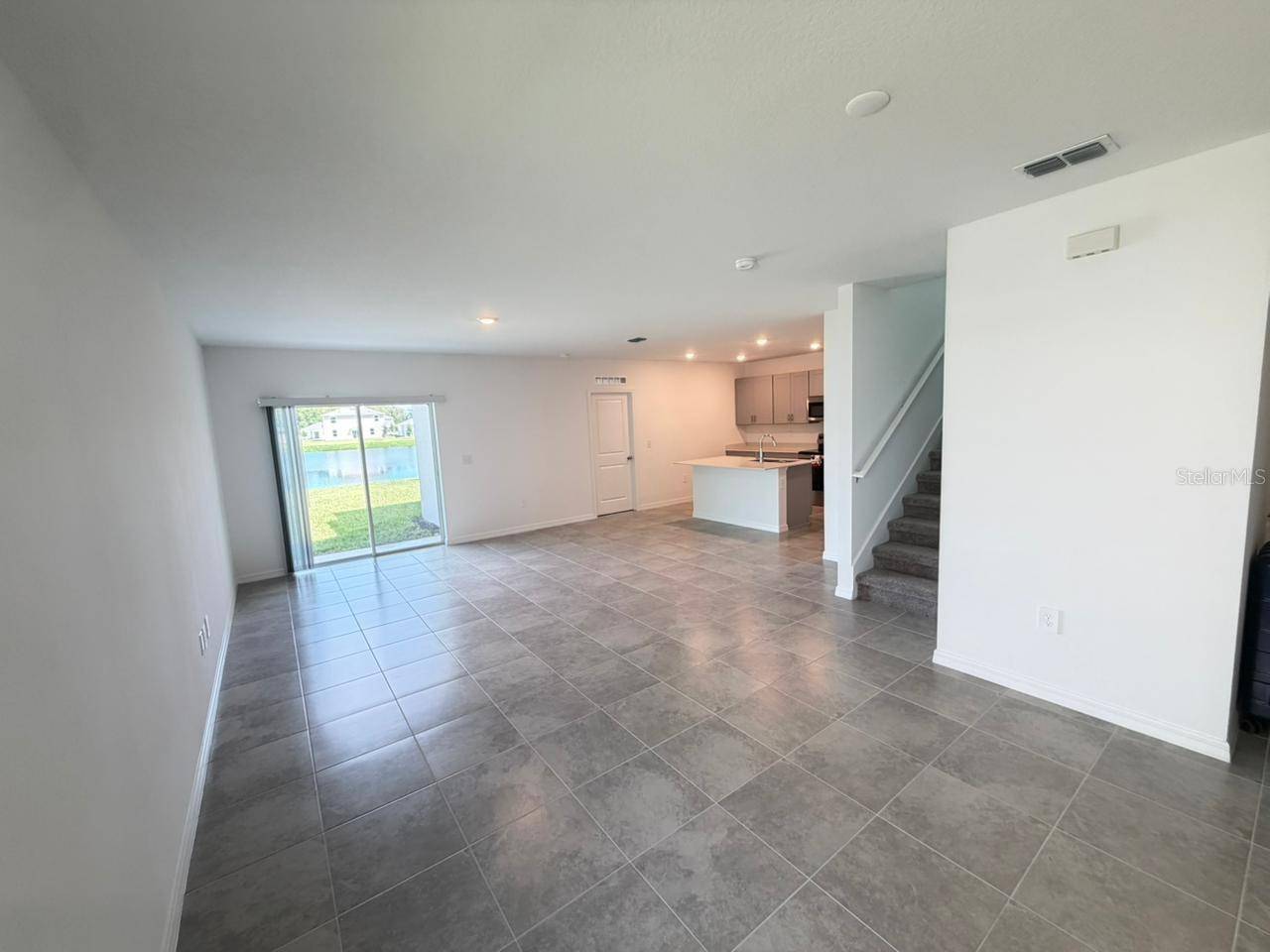 5423 CROWN POINT RD, Kissimmee, FL 34758
