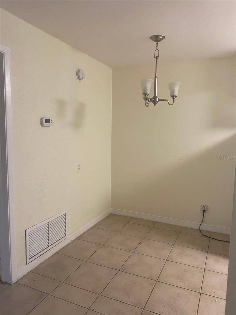 500 75TH AVE N #10, St Petersburg, FL 33702