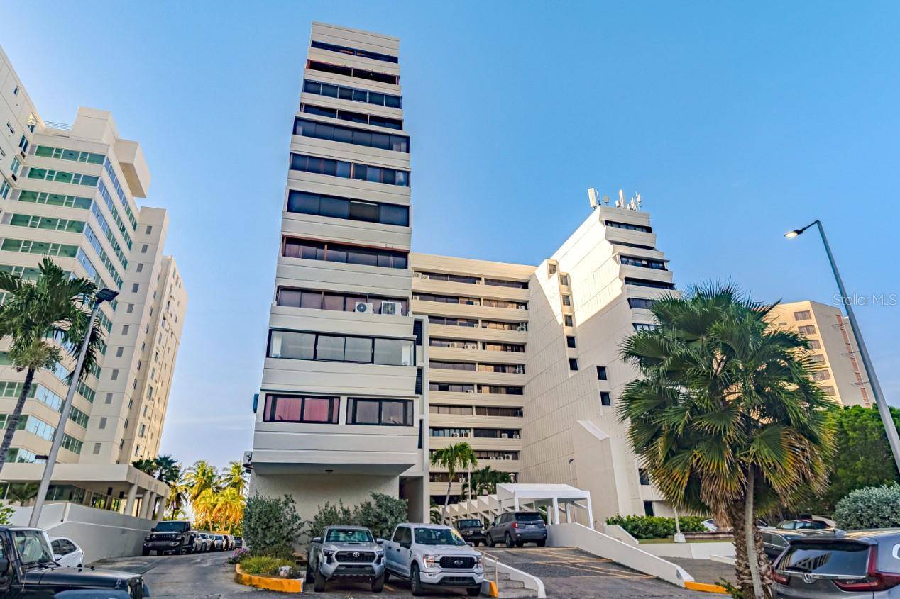 7185 COND. MAR DE ISLA VERDE #3A, Carolina, PR 00979
