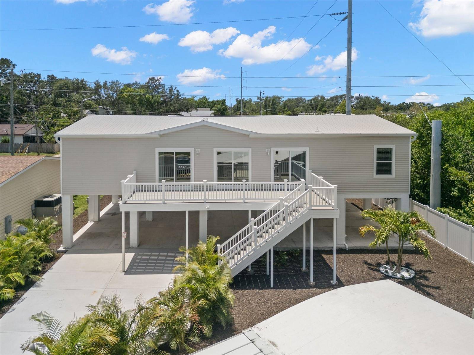 6924 AMERICANA DR NE #167, St Petersburg, FL 33702
