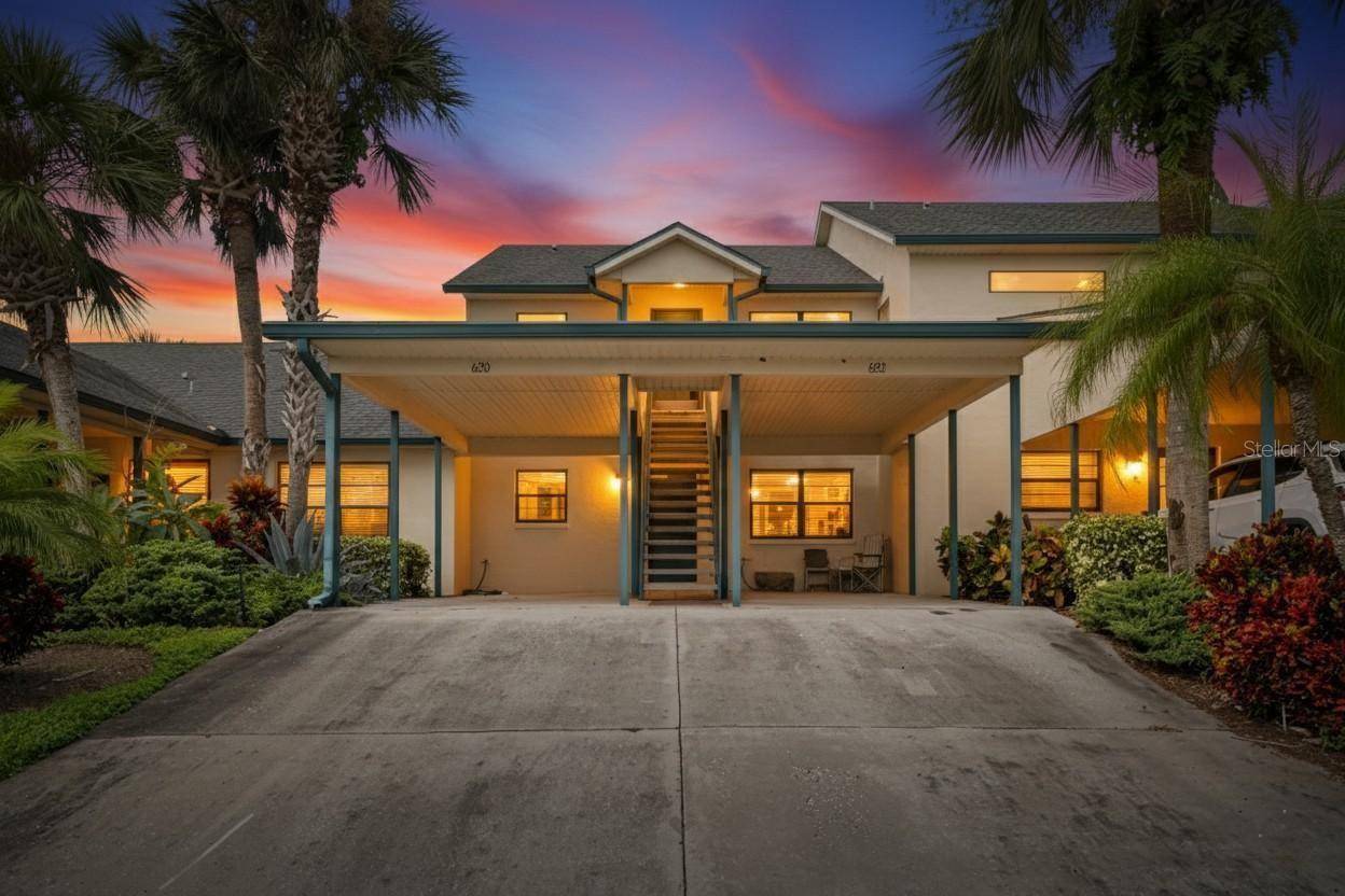 620 YARDARM DR #10, Apollo Beach, FL 33572