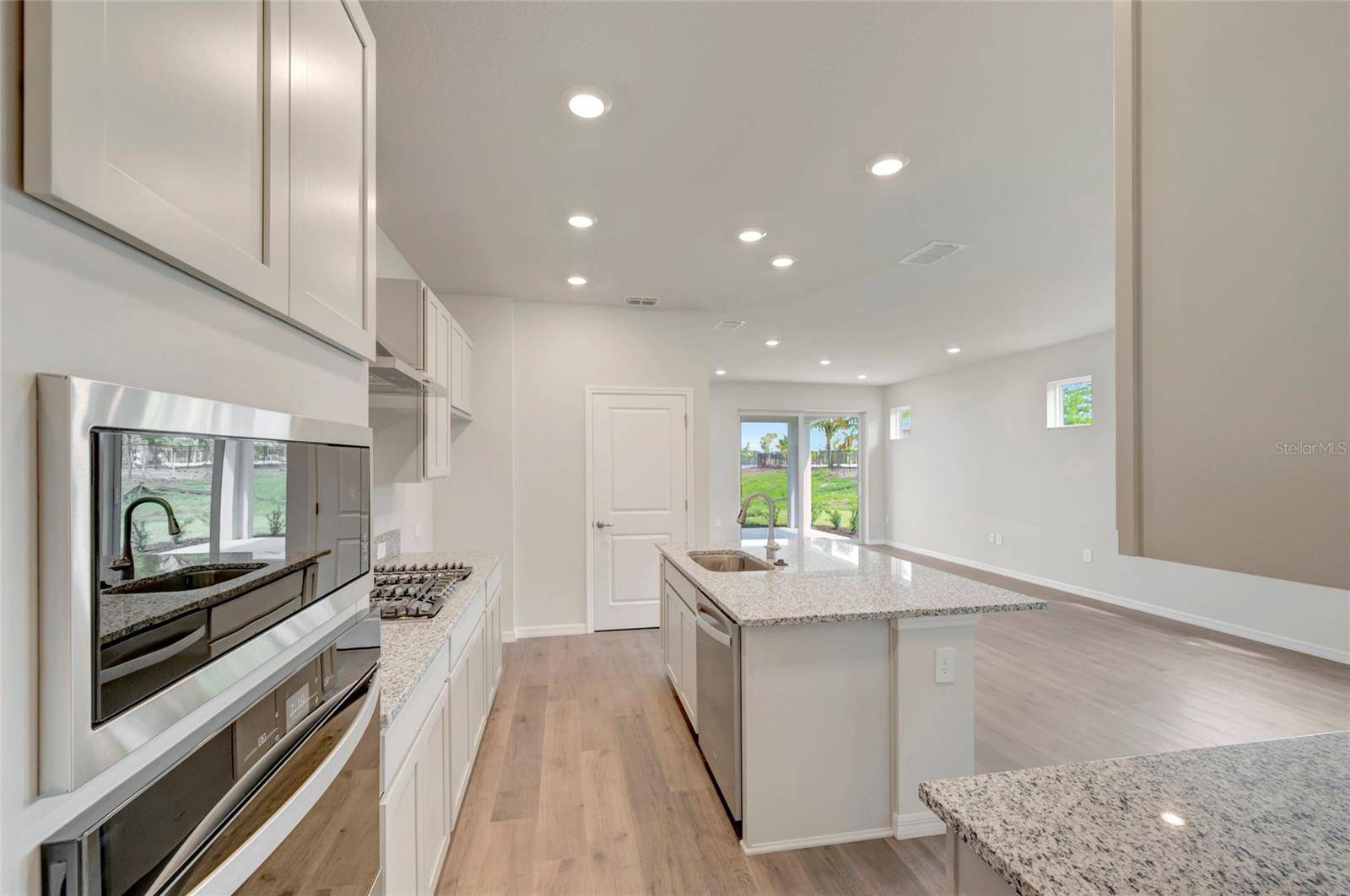 2820 MARRAKESH LN, Sarasota, FL 34234