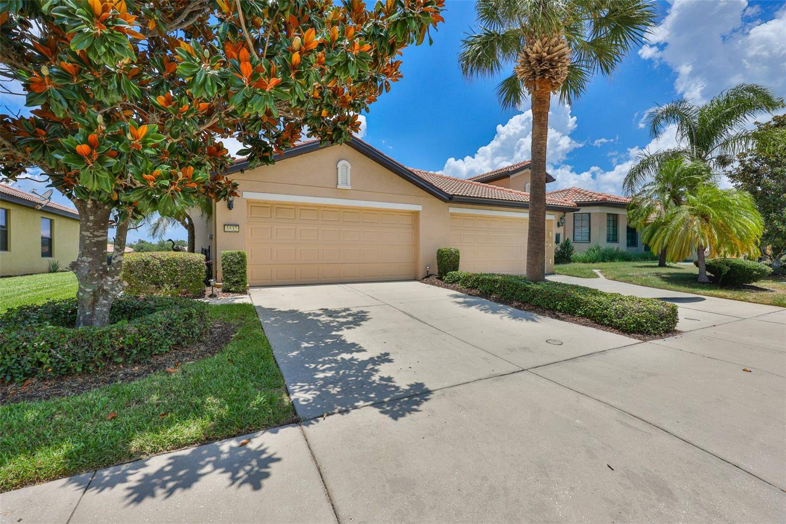 5532 SUNSET FALLS DR, Apollo Beach, FL 33572