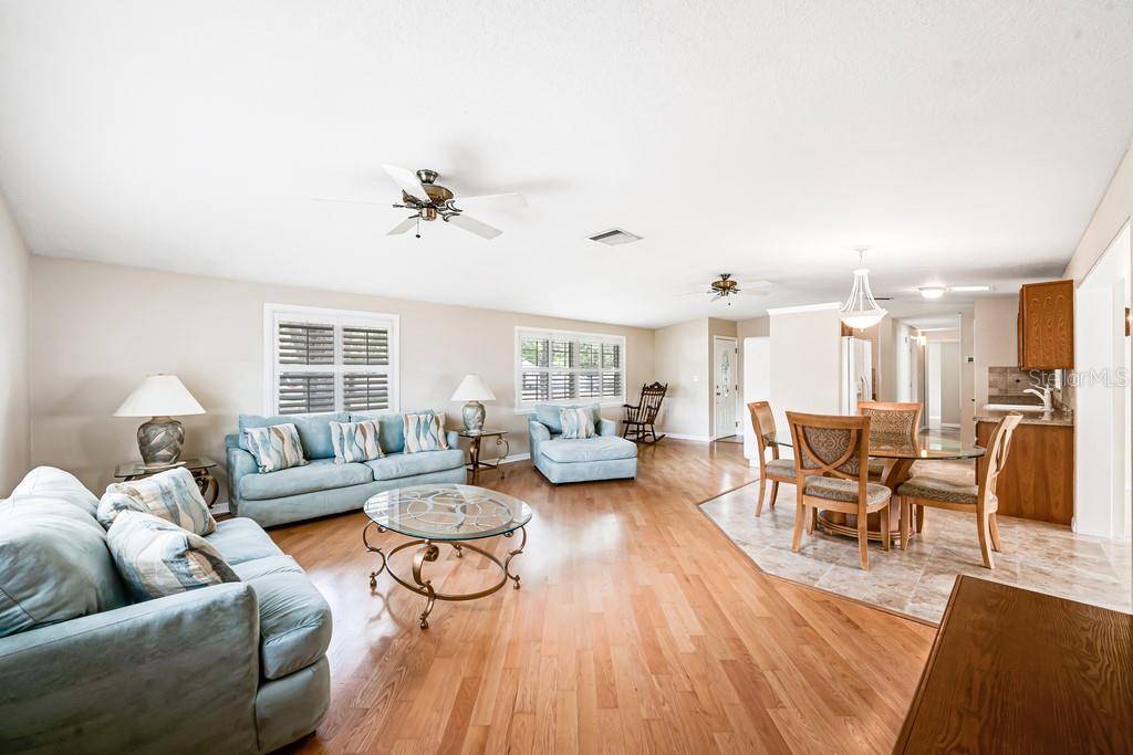 1924 W NORTH ST, Tampa, FL 33604