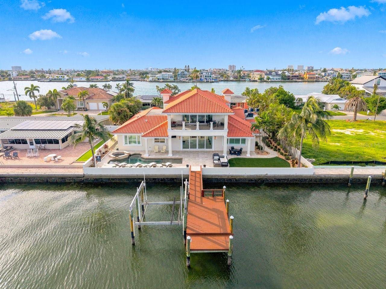 504 55 TH AVE, St Pete Beach, FL 33706