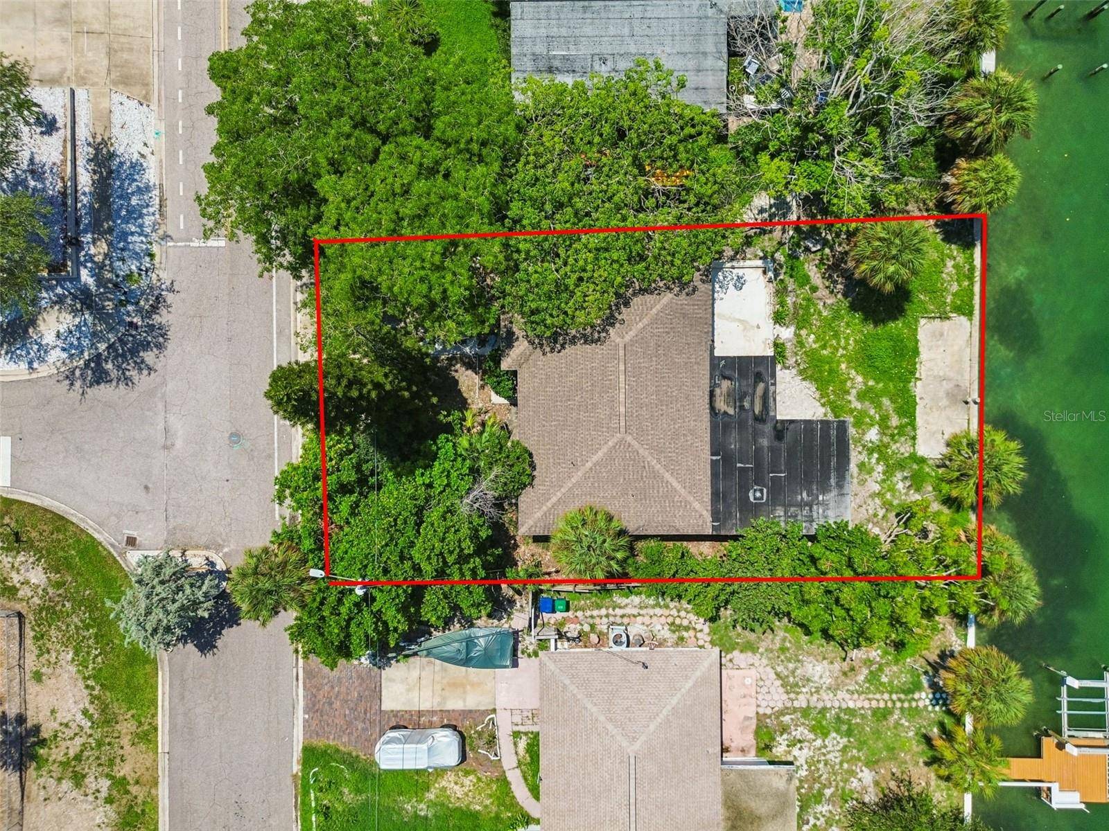 9300 GULF BLVD, St Pete Beach, FL 33706