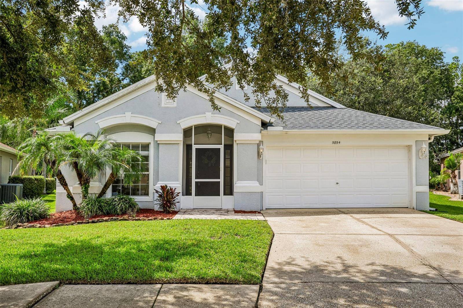 5854 COUNT TURF LN, Wesley Chapel, FL 33544