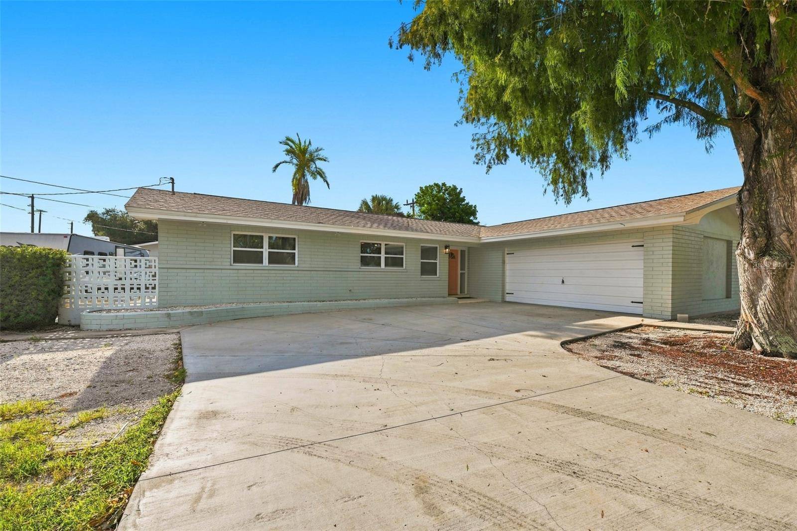 12999 INDIAN ROCKS RD, Largo, FL 33774