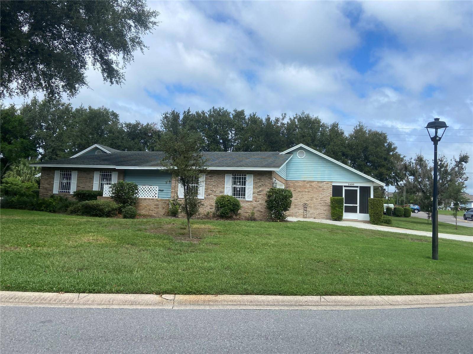 2400 S GLEN EAGLES DR, Deland, FL 32724