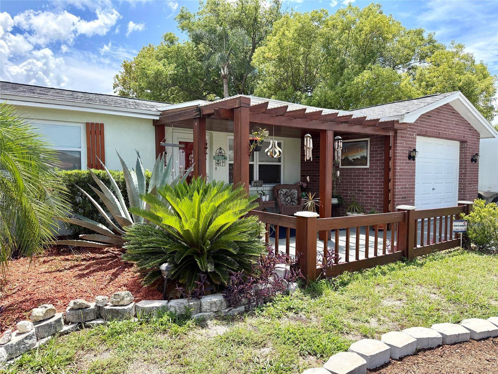 7004 ROCKWOOD DR, Port Richey, FL 34668