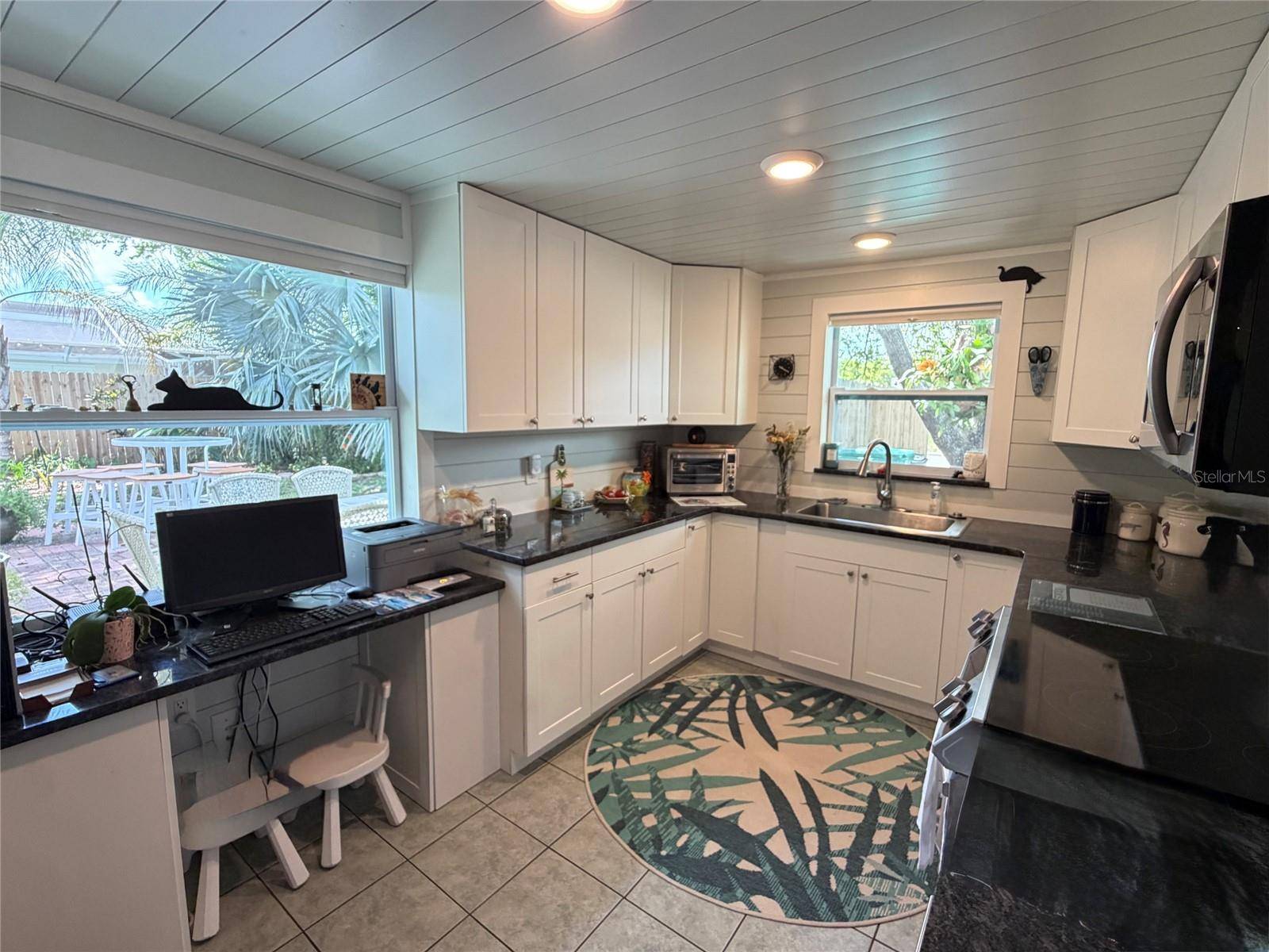 7004 ROCKWOOD DR, Port Richey, FL 34668
