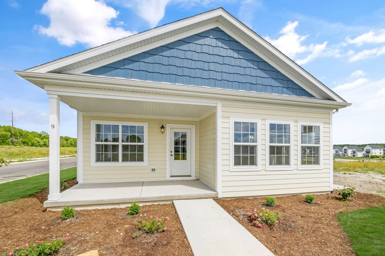 9 Lilac LN, Ottawa, IL 61350