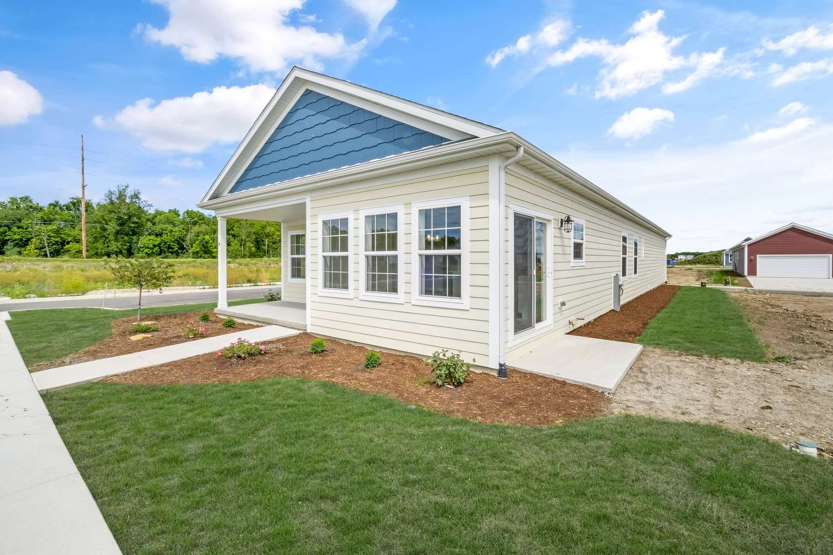 9 Lilac LN, Ottawa, IL 61350