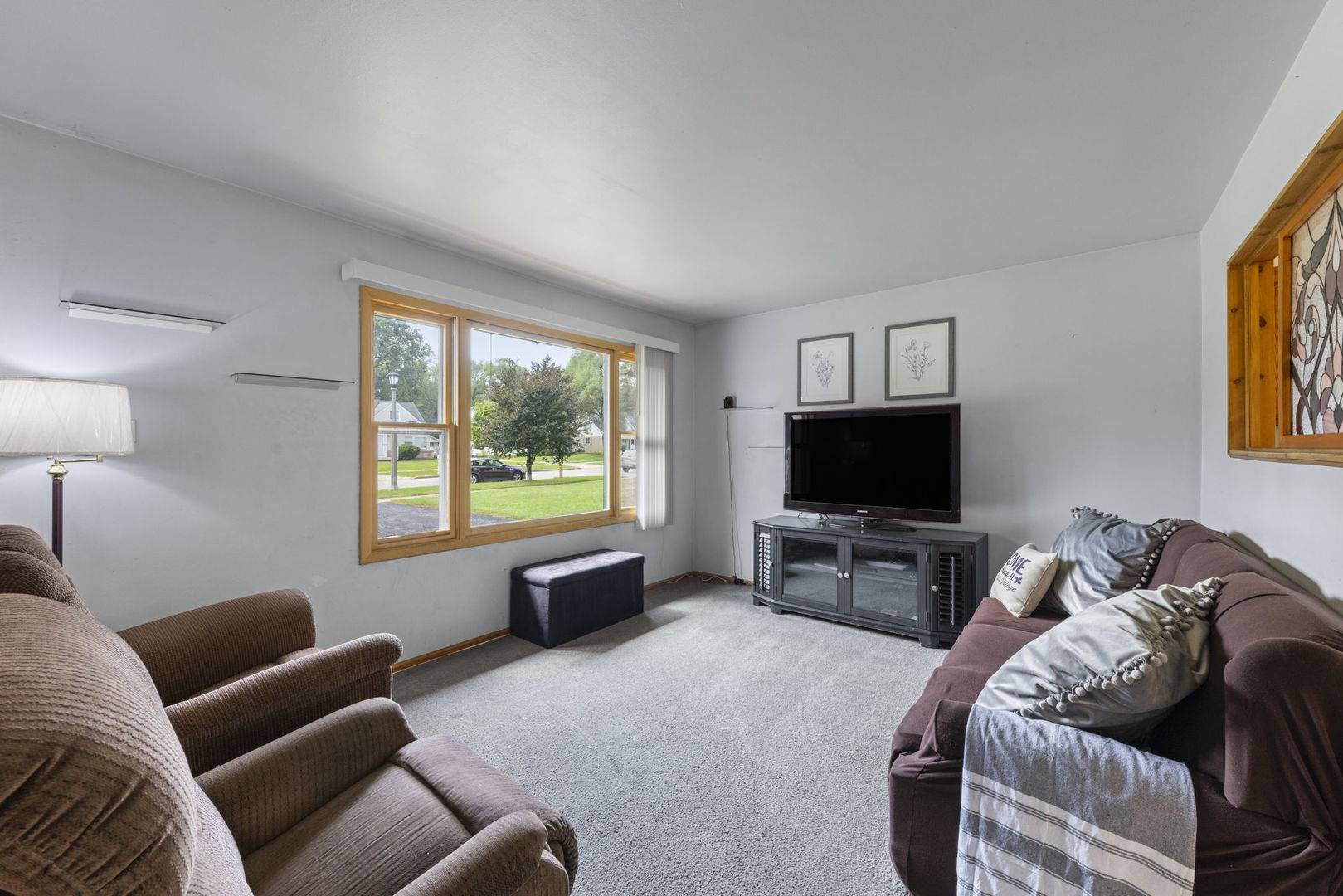 720 E Le Moyne AVE, Lombard, IL 60148