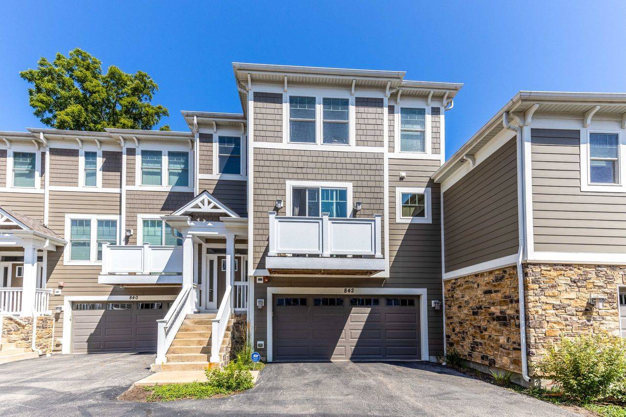 842 Chestnut ST #842, Deerfield, IL 60015