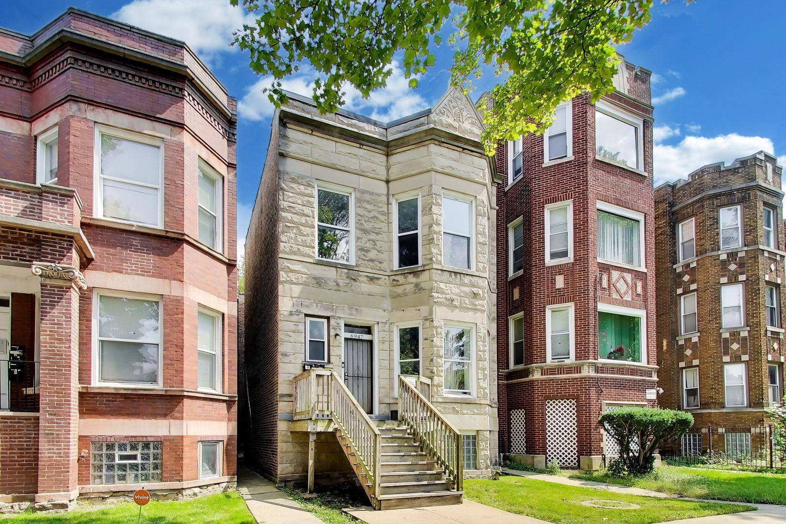 6947 S Wabash AVE, Chicago, IL 60637