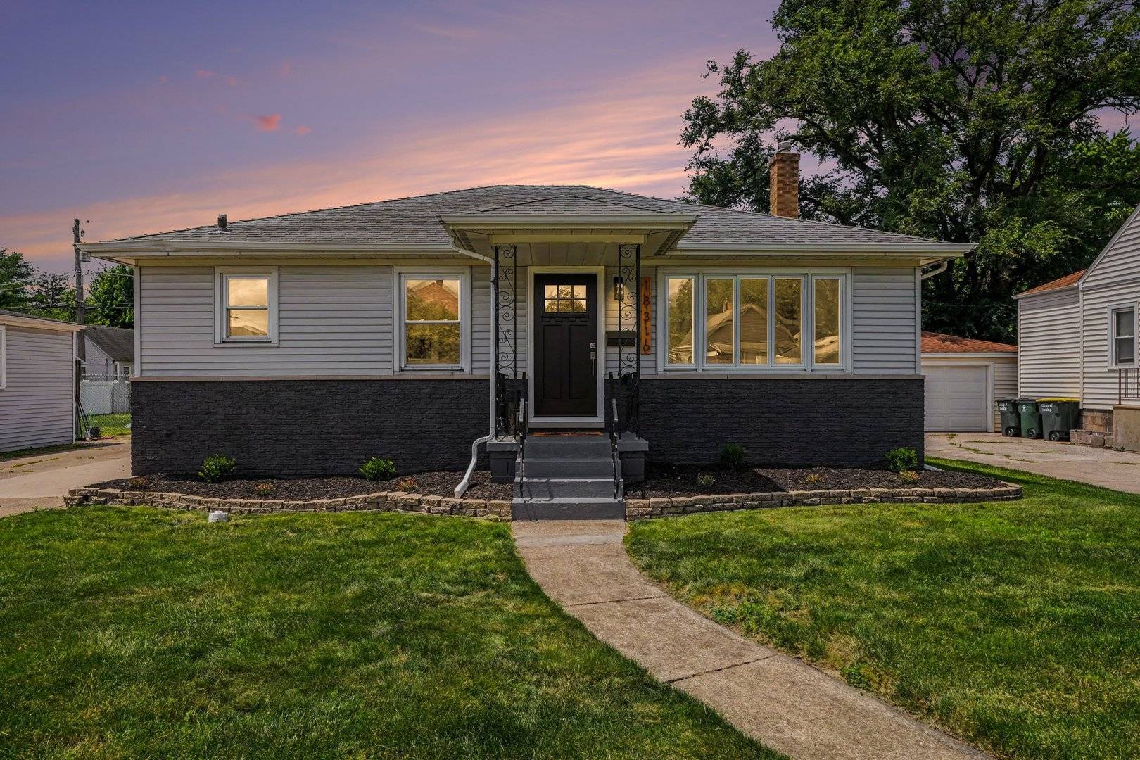 18316 Sherman ST, Lansing, IL 60438