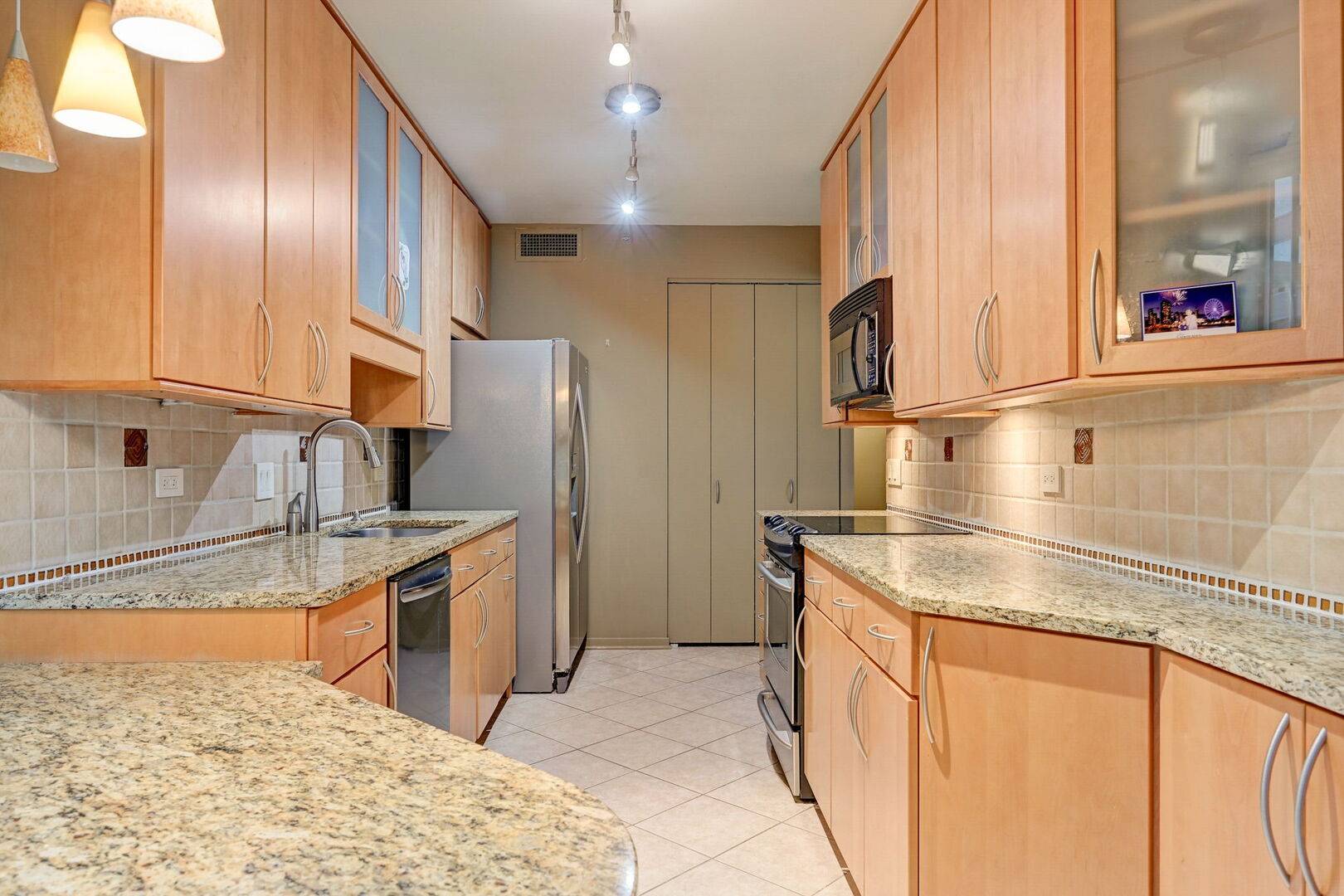 400 E Ohio ST #801, Chicago, IL 60611