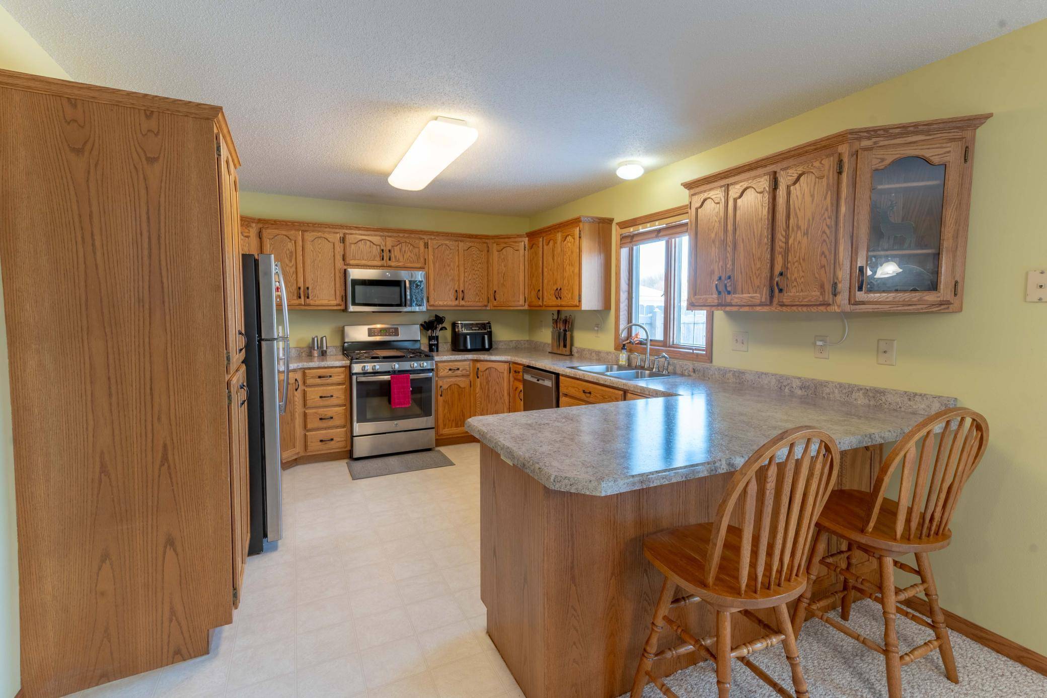 1002 9th AVE SE, Barnesville, MN 56514