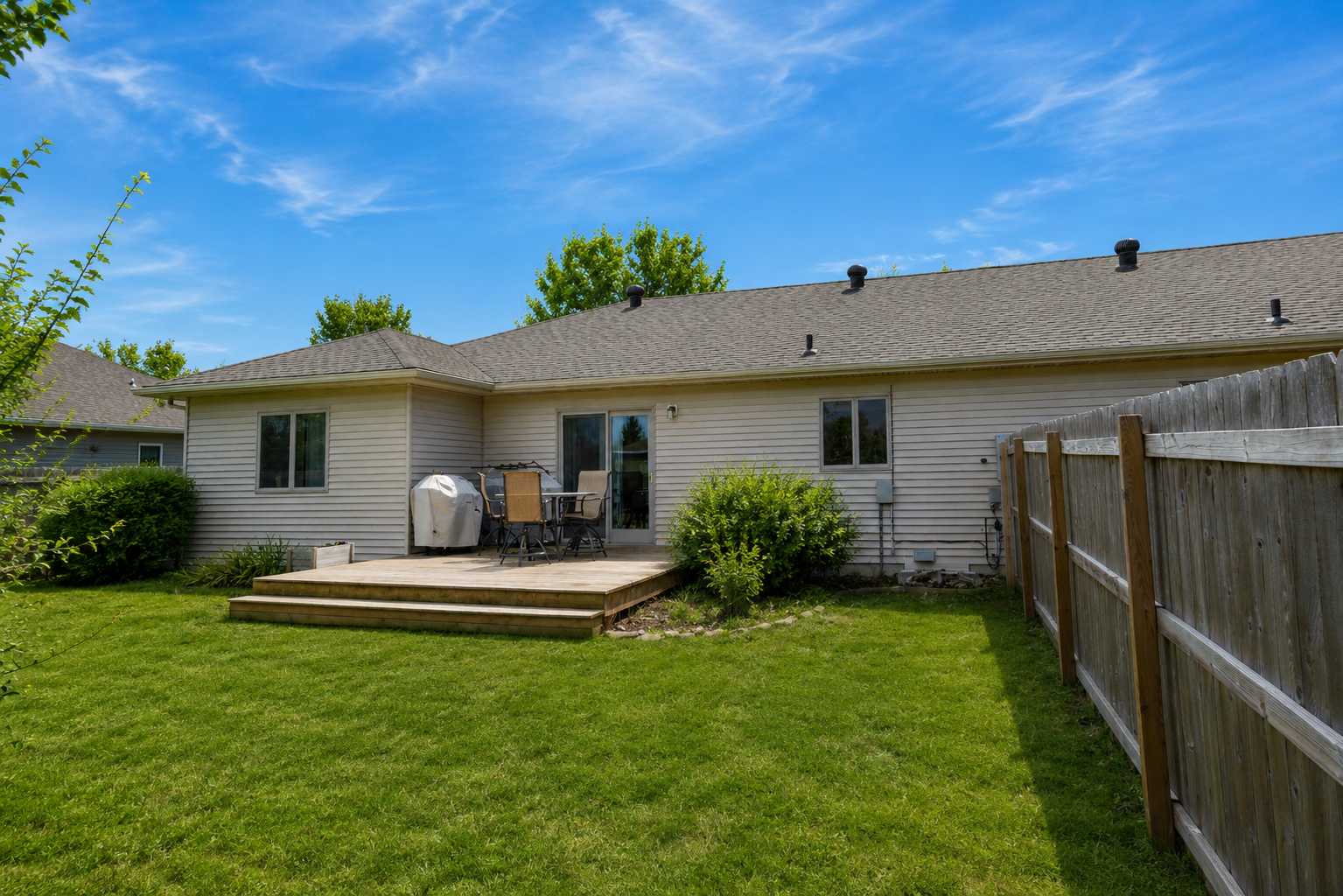 1002 9th AVE SE, Barnesville, MN 56514