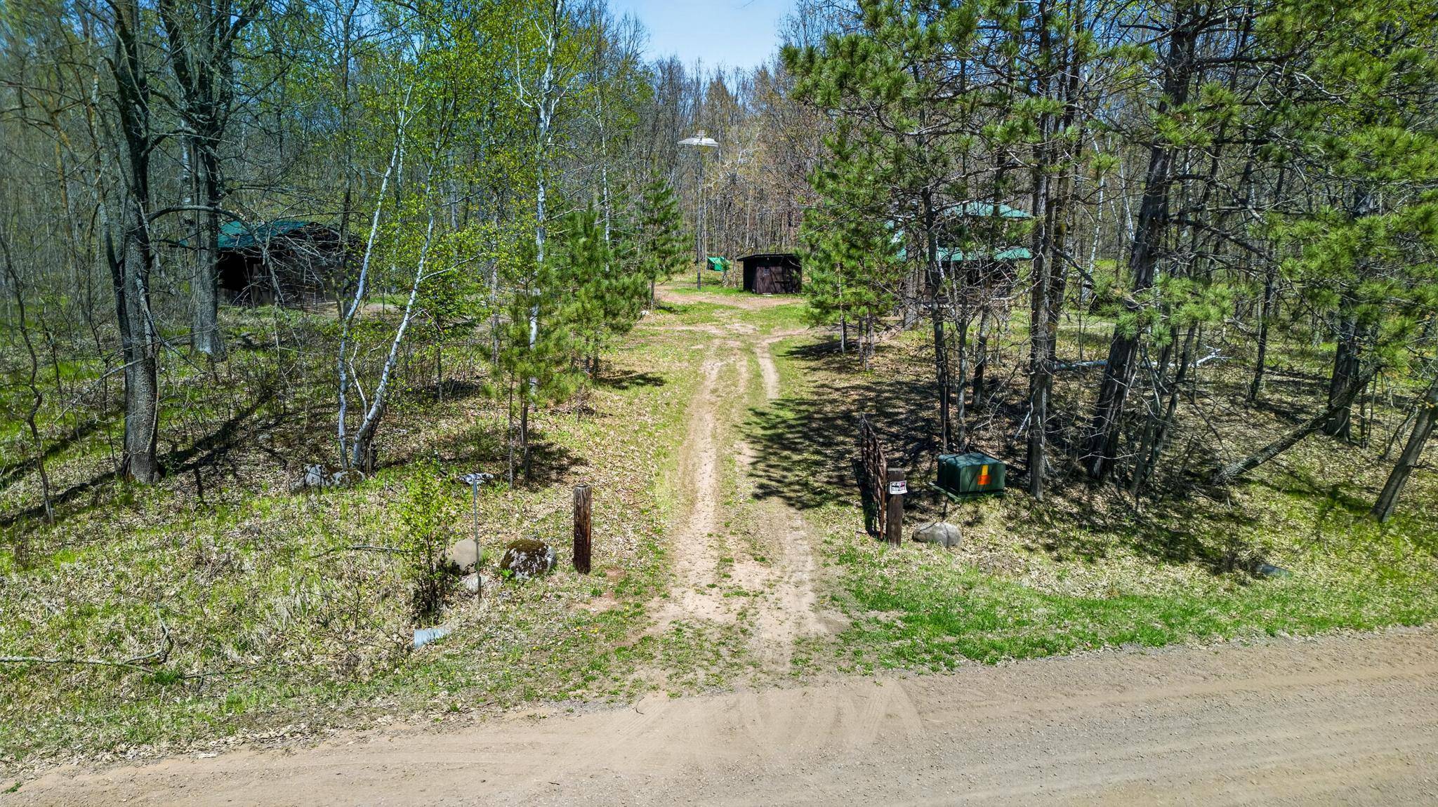 32710 Kettle River RD, Hinckley, MN 55037