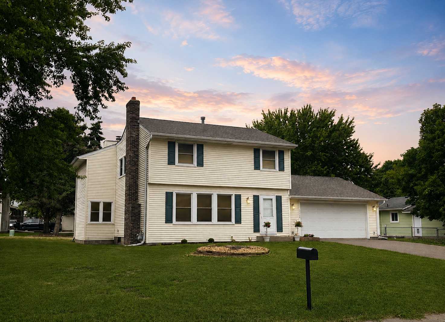 3708 73rd AVE N, Brooklyn Park, MN 55429