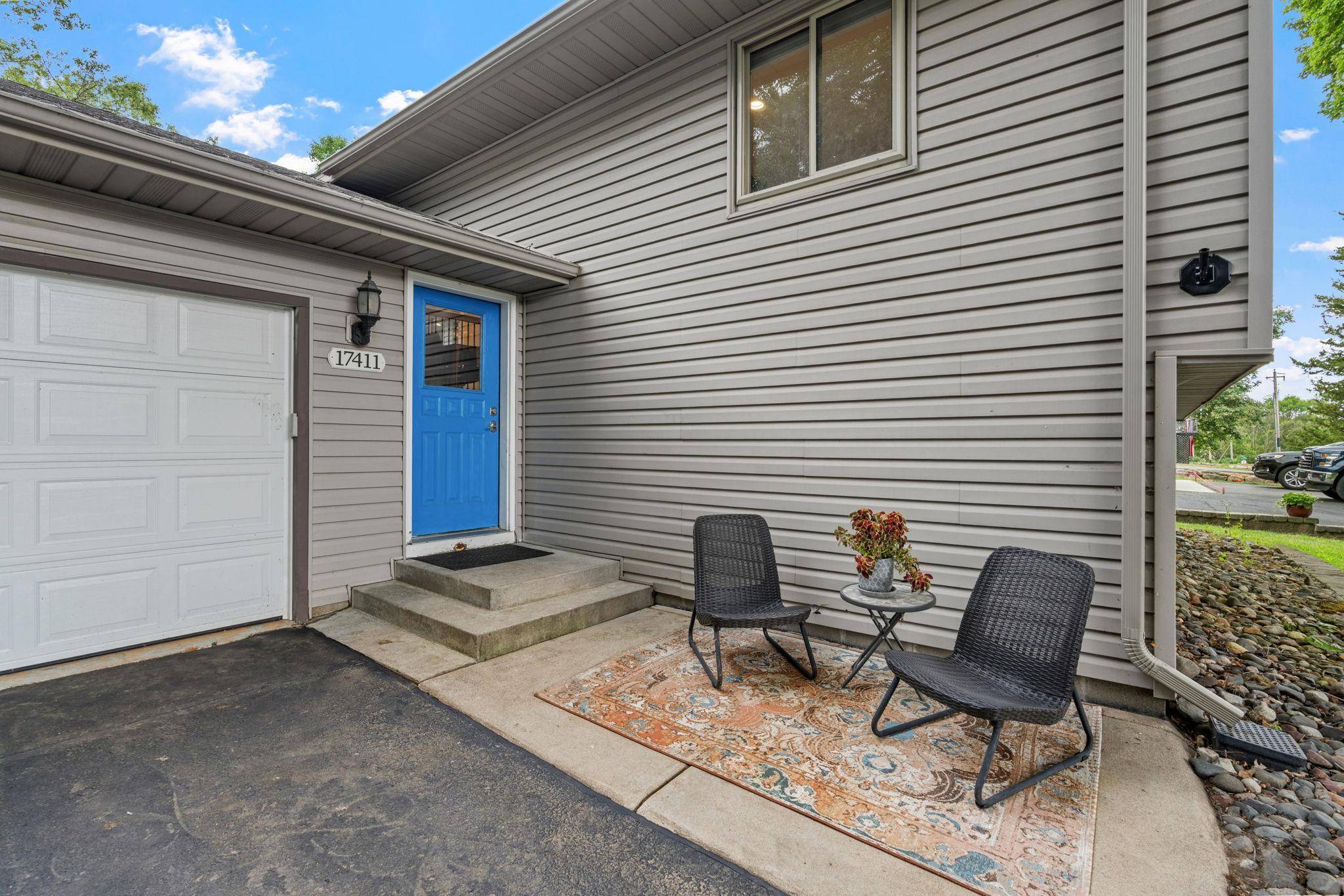 17411 Sunset TRL SW, Prior Lake, MN 55372