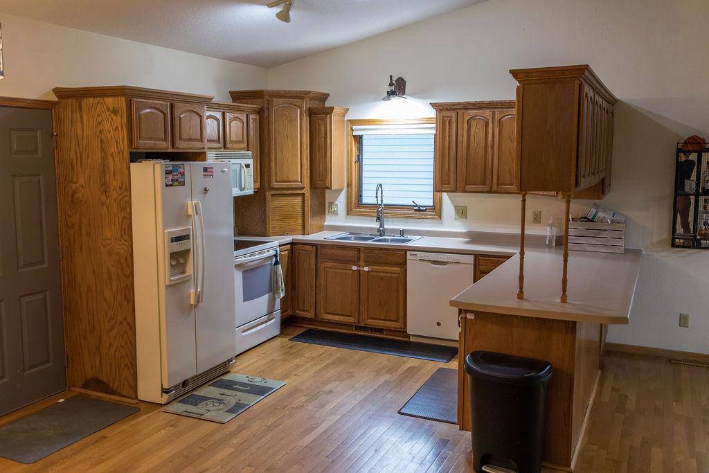 2415 12th AVE SW, Devils Lake, ND 58301