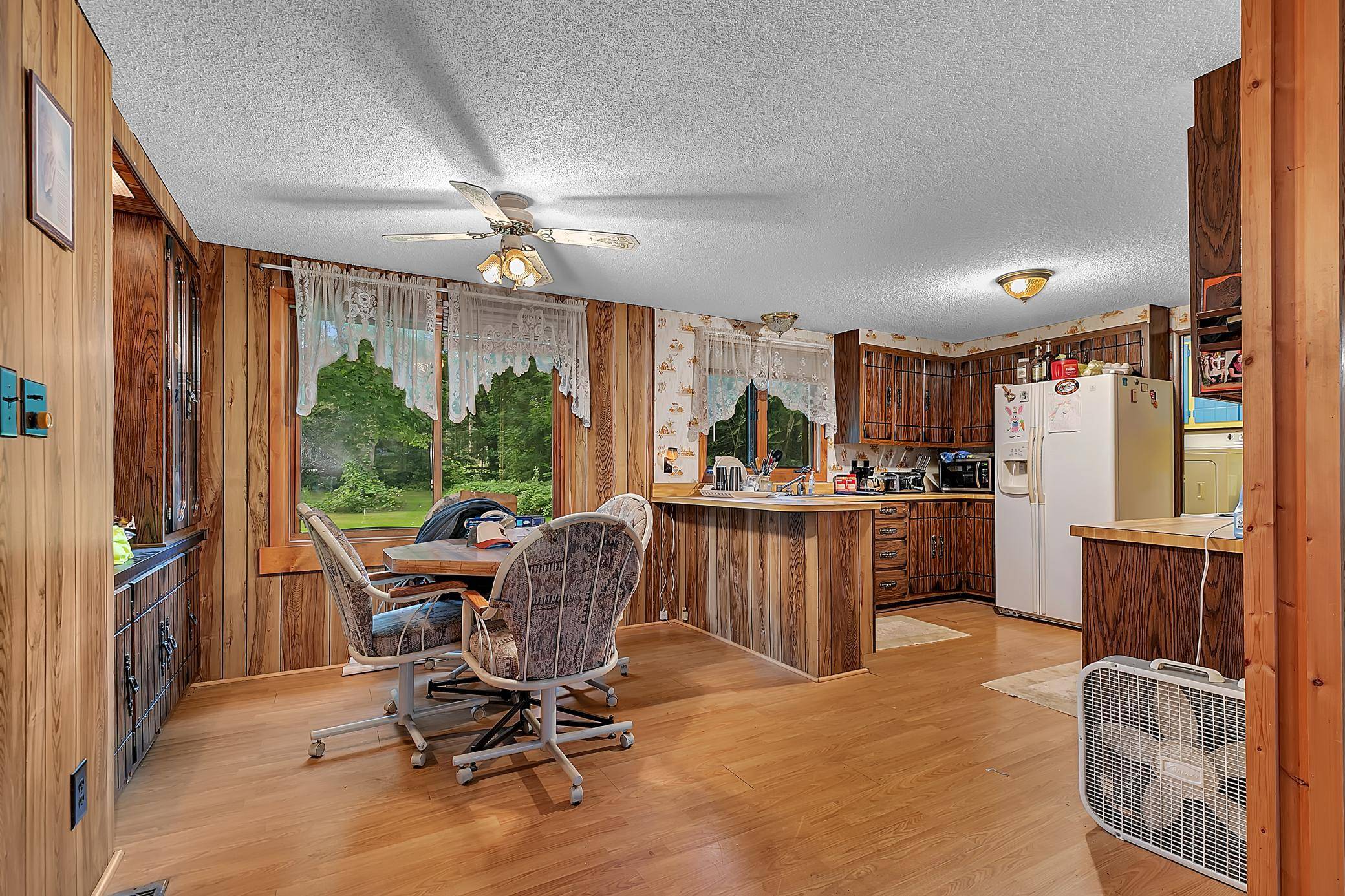 9857 W Lake CT, Rice, MN 56367
