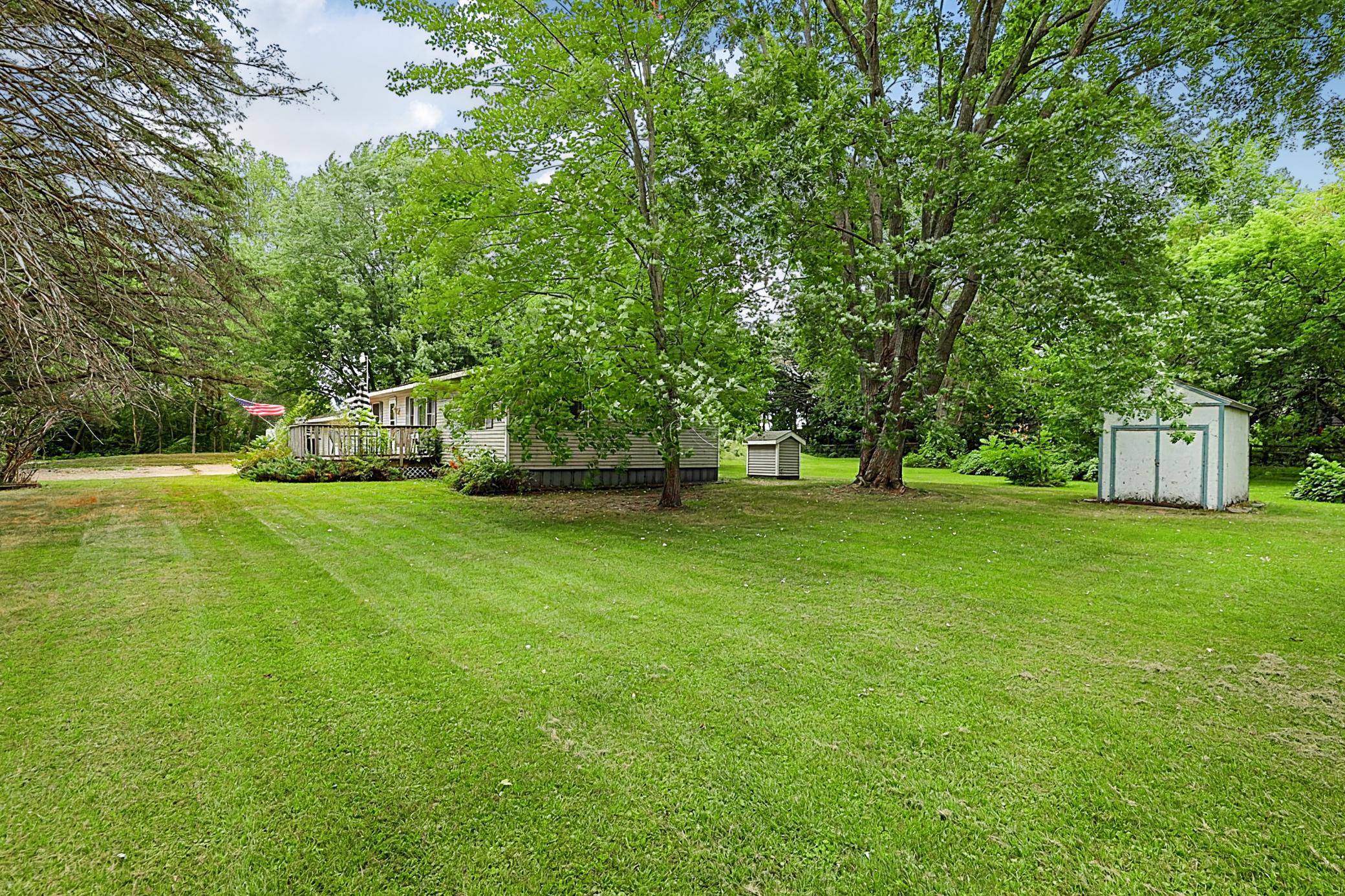 9857 W Lake CT, Rice, MN 56367