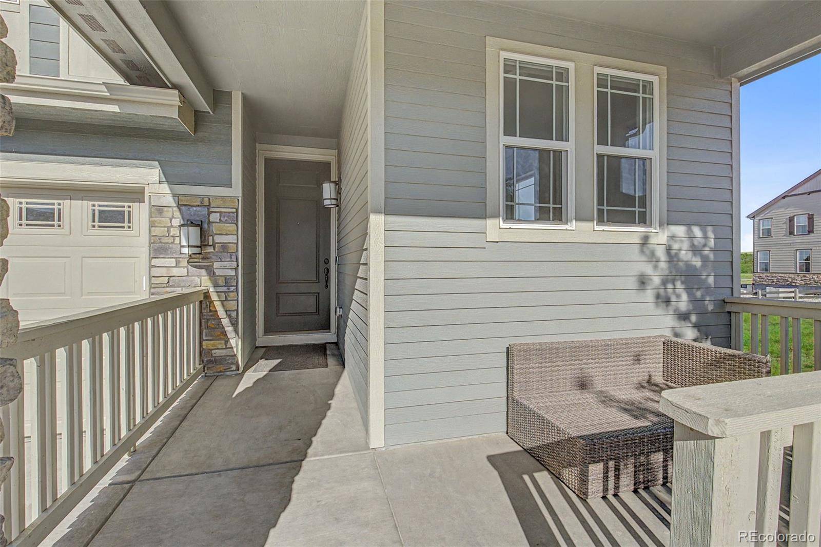1679 Stable View DR, Castle Rock, CO 80108