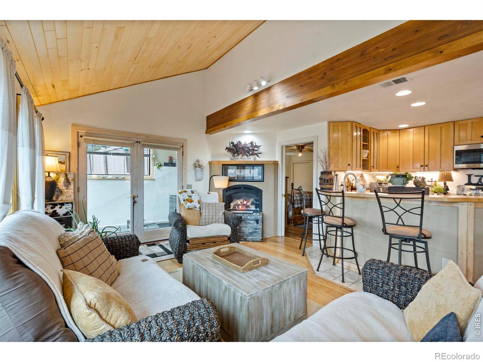 123 Mohawk RD, Lyons, CO 80540