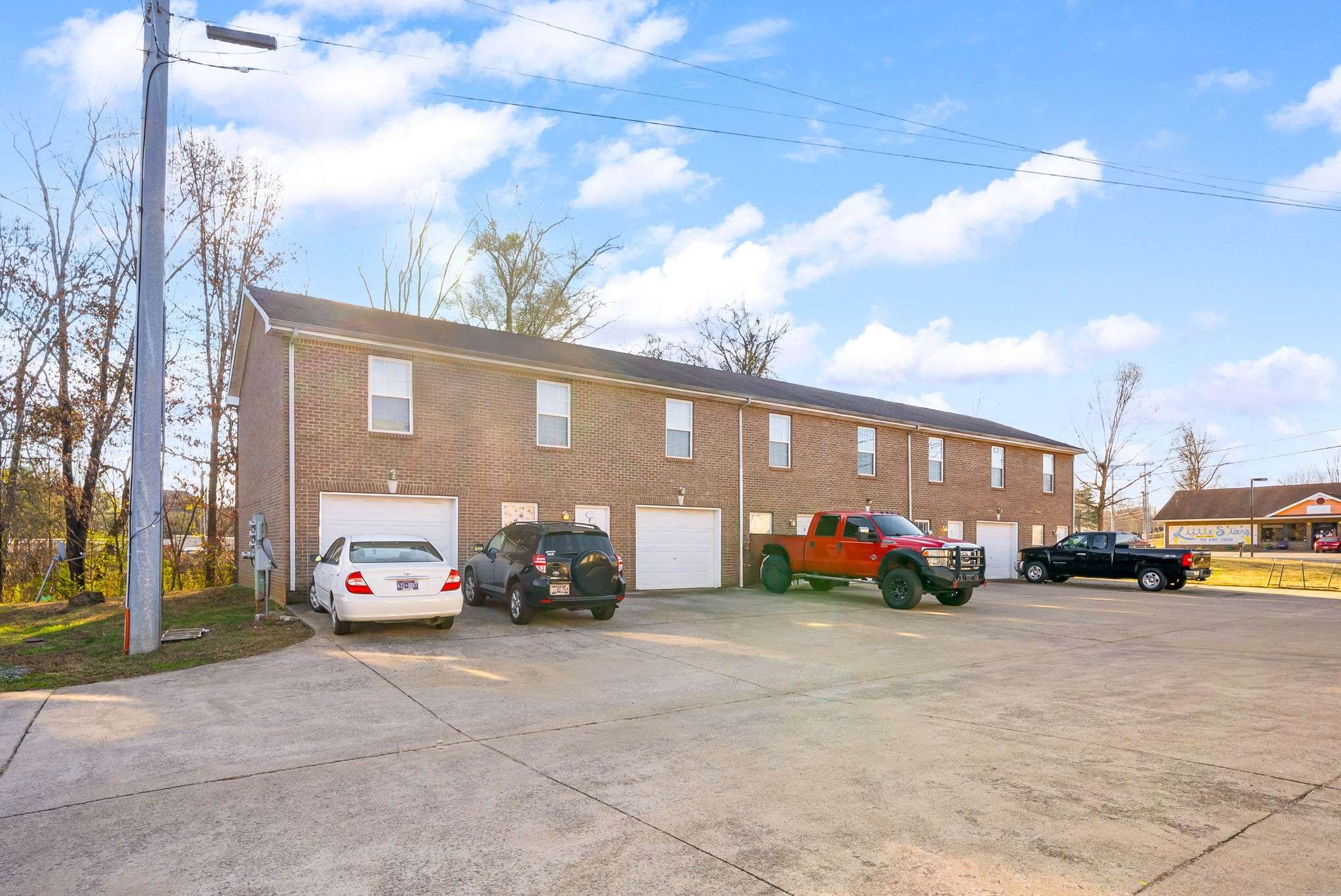535 Lafayette Rd #F, Clarksville, TN 37042
