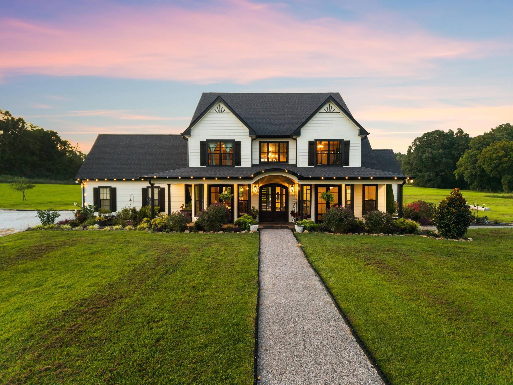 9952 Missionary Ridge Rd, Bon Aqua, TN 37025