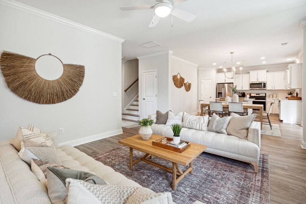1438 Charles Dr, Chapel Hill, TN 37034
