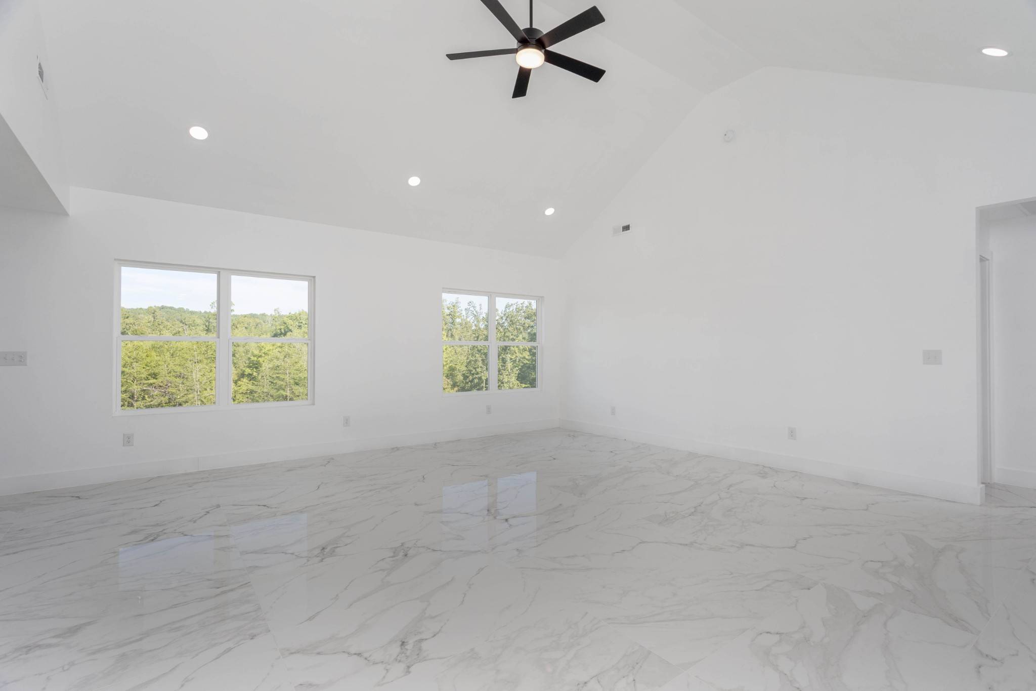 414 Windy Ridge Dr, Dayton, TN 37321