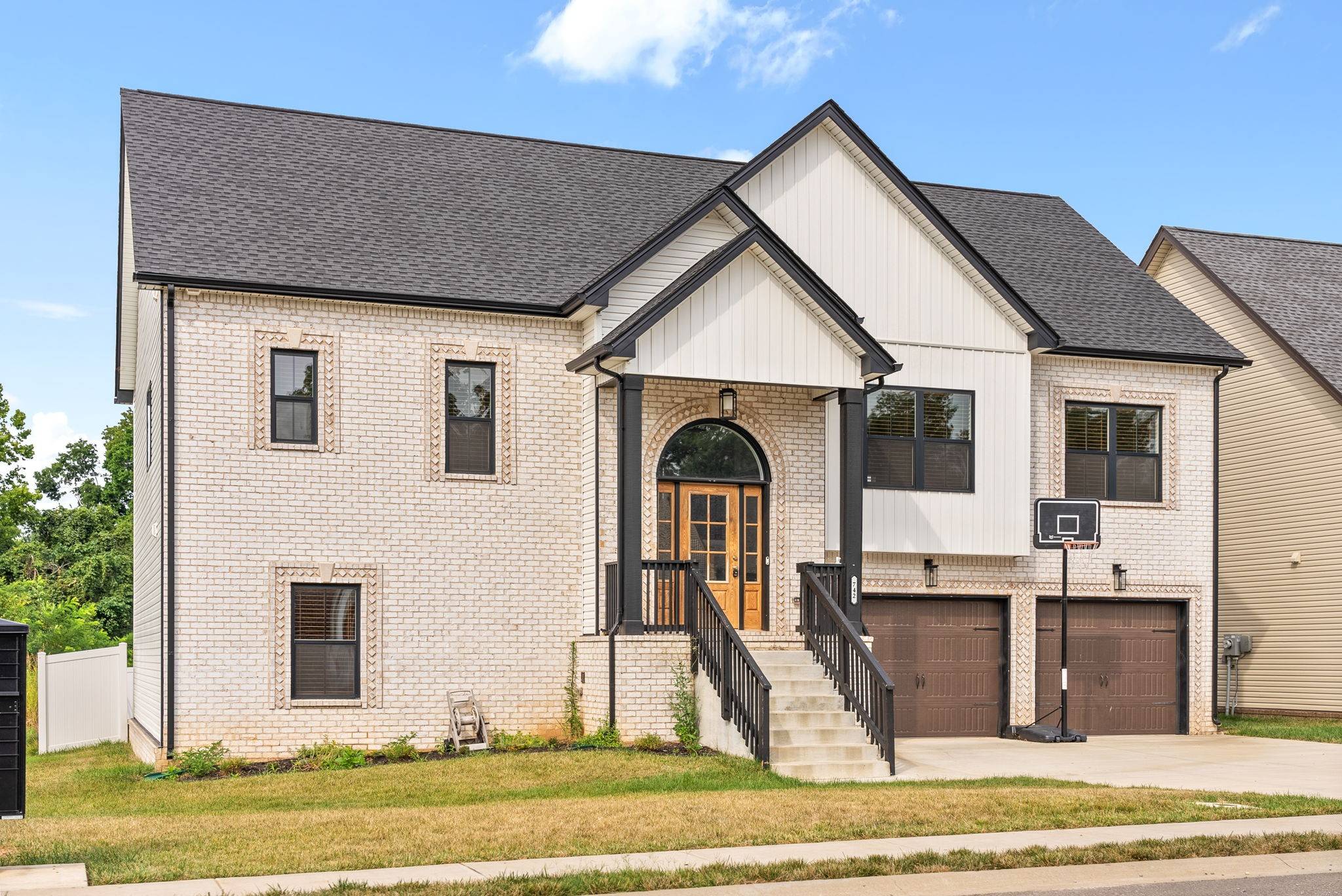 742 Buffalo Ford Drive, Clarksville, TN 37042