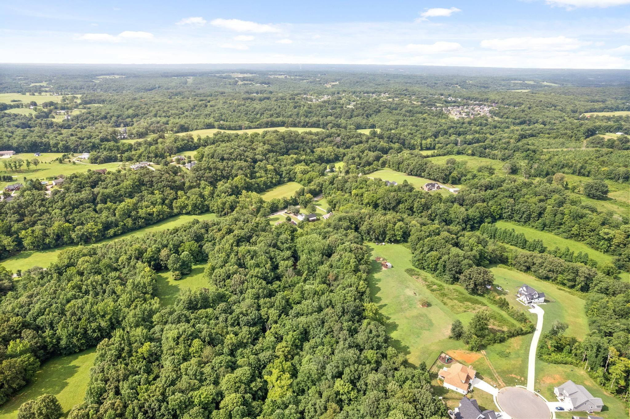 615 McAdoo Creek Rd, Clarksville, TN 37043