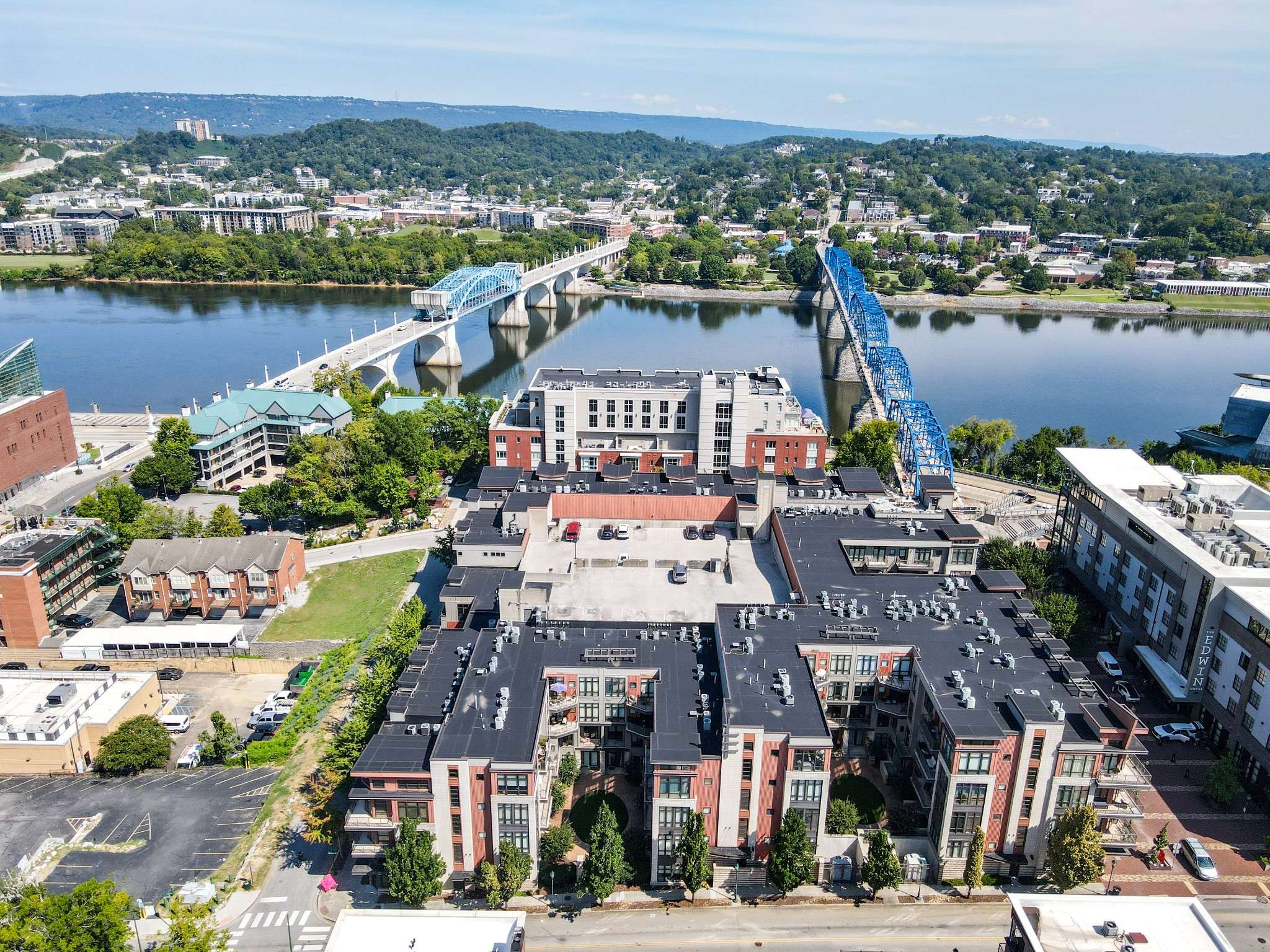 129 Walnut St #438, Chattanooga, TN 37403