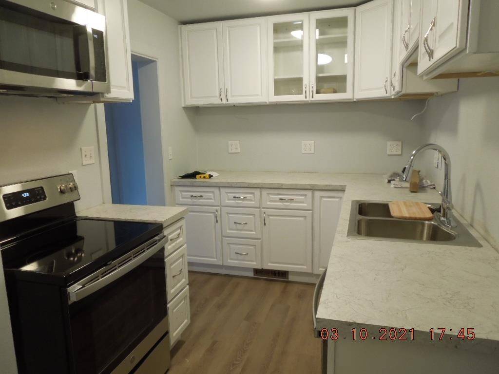 1216 E 18th Ave, Spokane, WA 99208